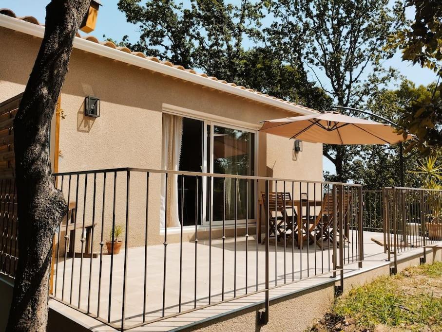Charmante Maison Avec Jardin Aux Portes Des Gorges De L'Ardeche Saint-Julien-de-Peyrolas Zewnętrze zdjęcie
